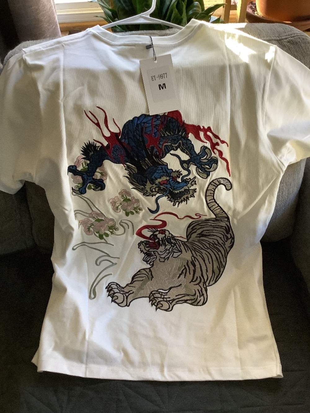 Niepce WAR OF THE BEASTS embroidered t-shirt
